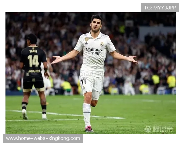 阿森西奥禁区外一脚世界波惊艳观众